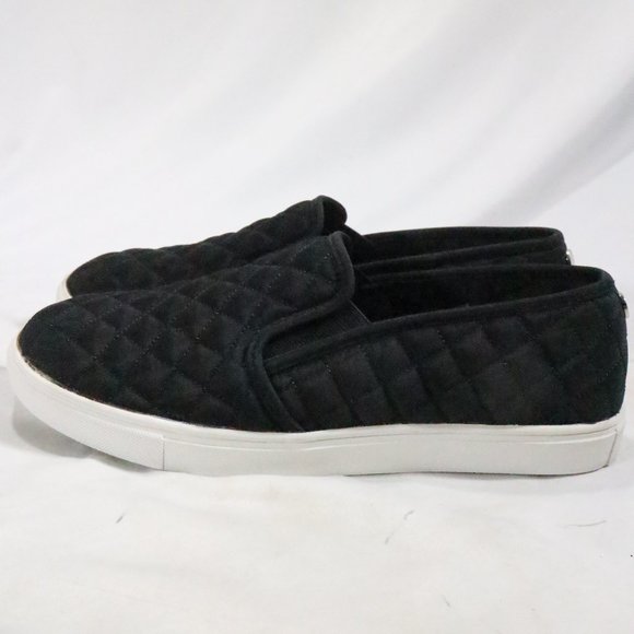 MOSSIMO SUPPLY CO. Wmns Quilted Puffer Slip On Shoes - Picture 9 of 12